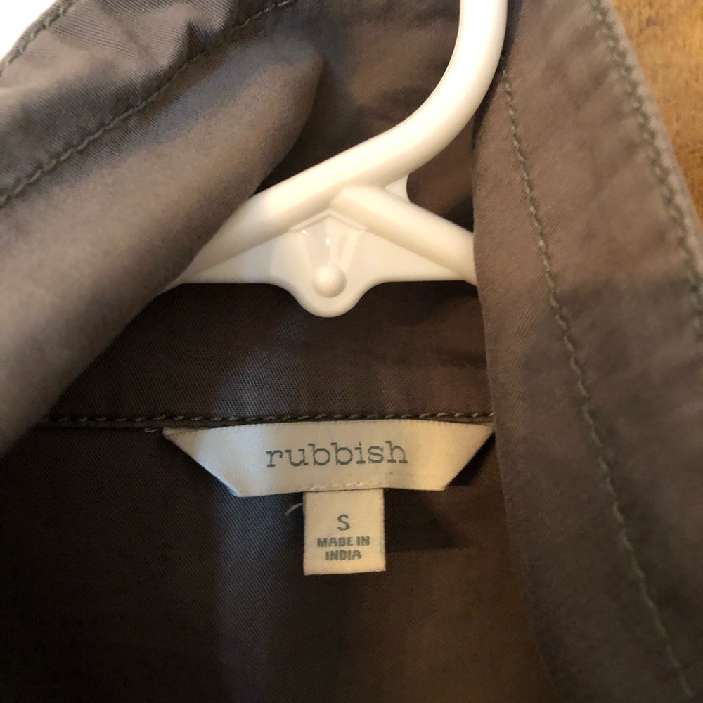 Lightweight jacket - Picture 2 of 2